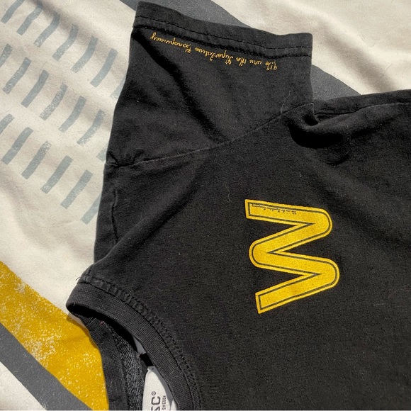 Shirt for boy, size 6 - Picture 2 of 3